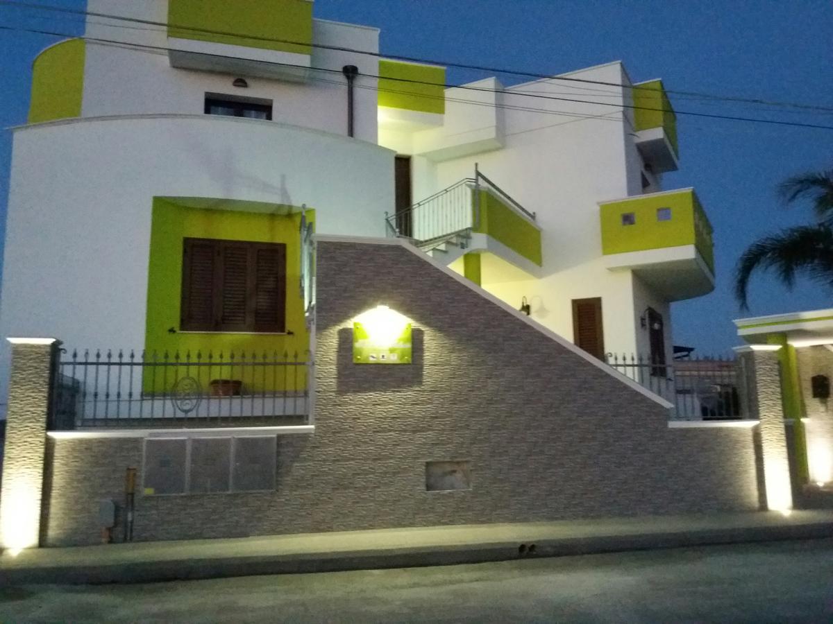 Tesori Del Salento Hotel Alliste Bagian luar foto